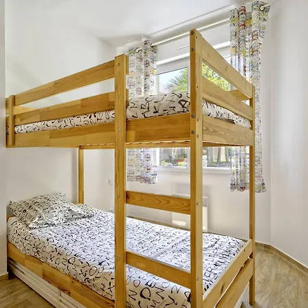 Apartment Arcachon, T3 54m², 200m, Parking, Wifi, 6 Pers, Modernite Et Confort - Fr-1-433-126 Arcachon